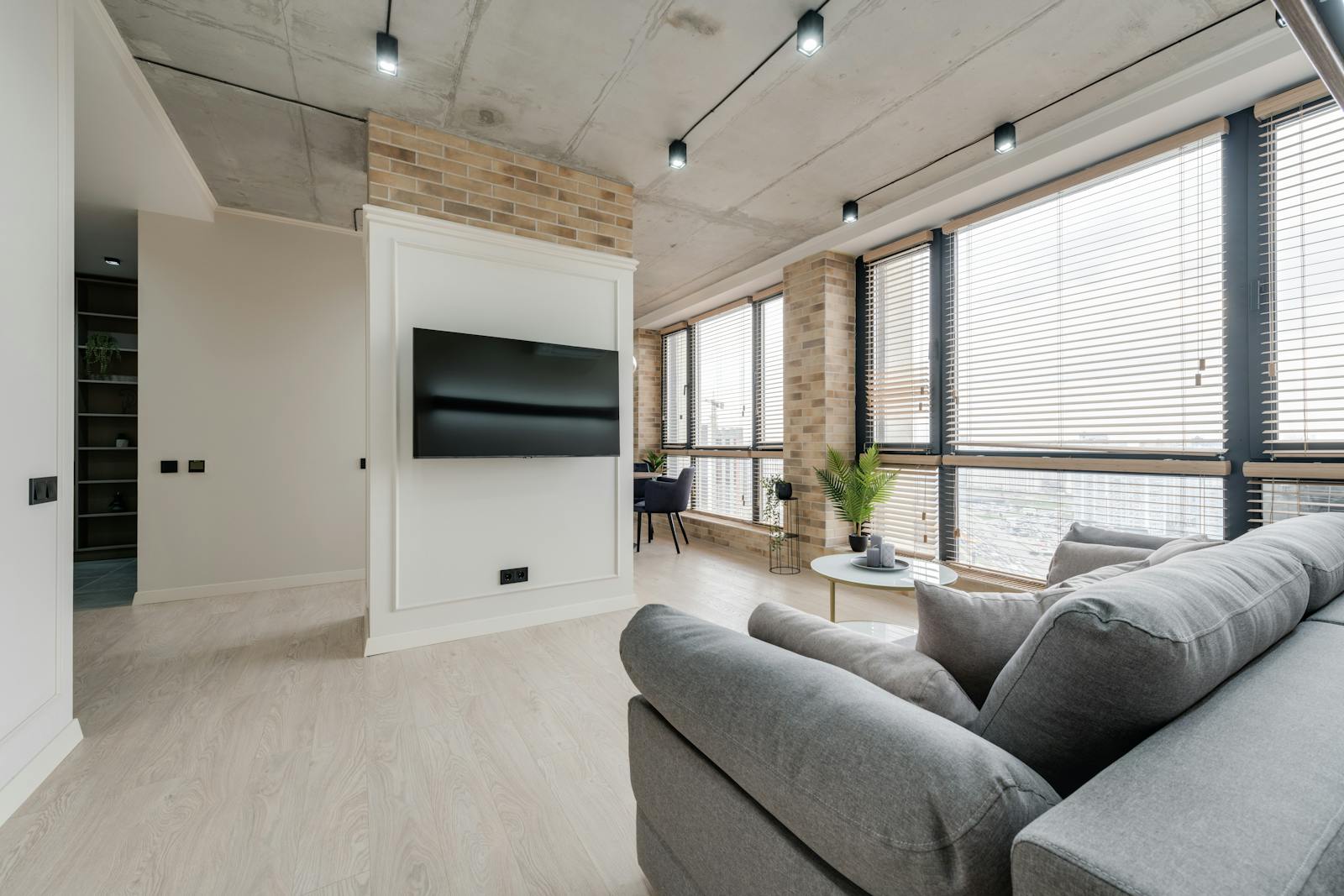 Cleaning Services Singapore: The 2025 Guide to Spotless Homes