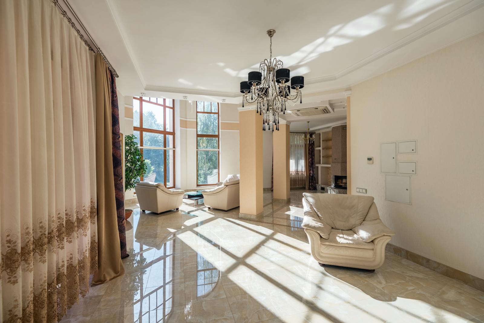 Curtain Cleaning: Keeping Singapore Homes Dust-Free