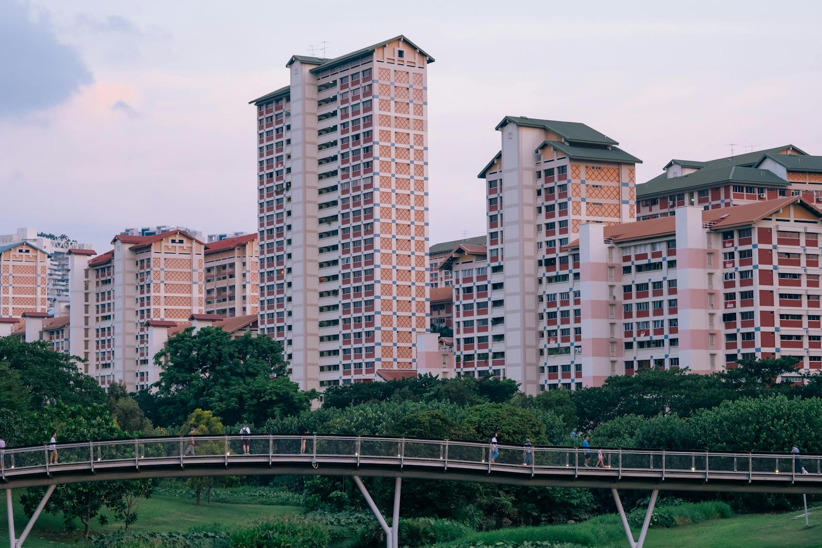 How to Deep Clean Your Singapore HDB for the Holidays