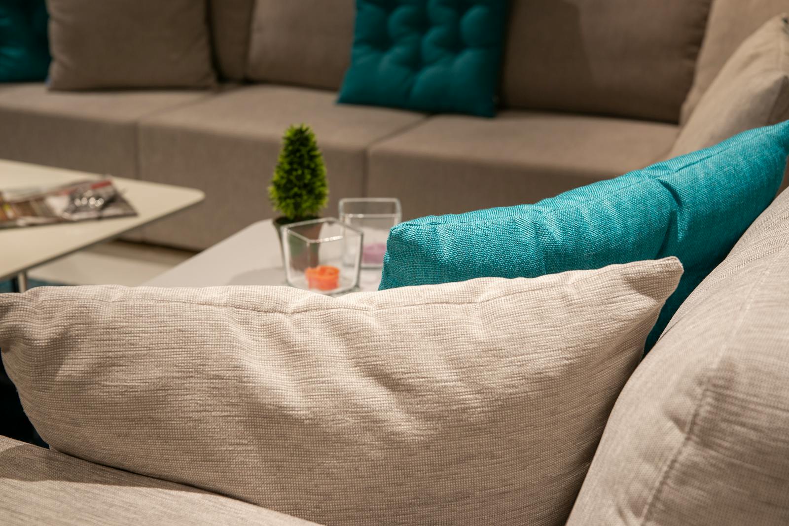 Sofa Cleaning Disasters: Avoid These Mistakes in Singapore